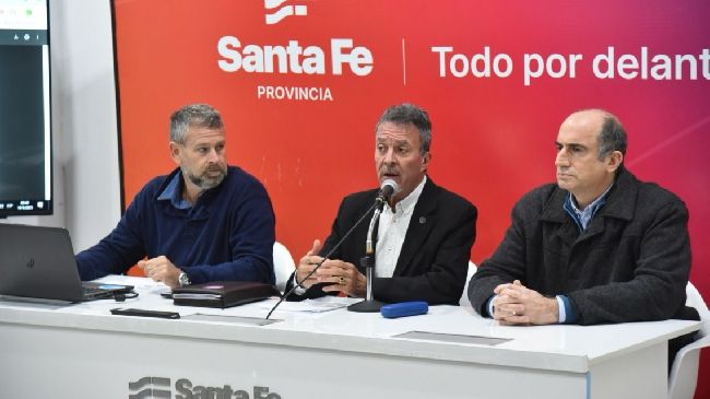 Santa Fe mantiene la renovación presencial de licencias de conducir, con controles médicos